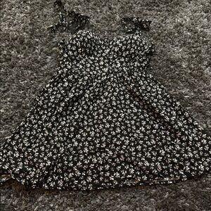 AUW Black and White Spaghetti Strap Sundress